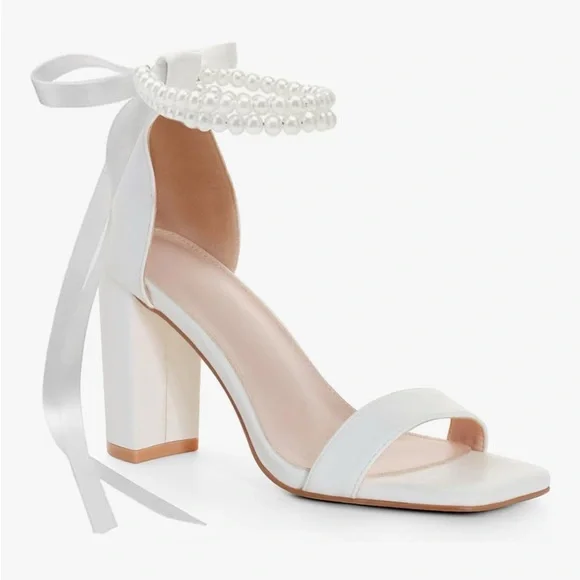NWOB- Women Pearl Open Square Toe Block Heels Bow - Picture 1 of 7